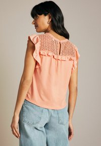 Next FRILL SLEEVE REGULAR FIT - Pusero - peach pink