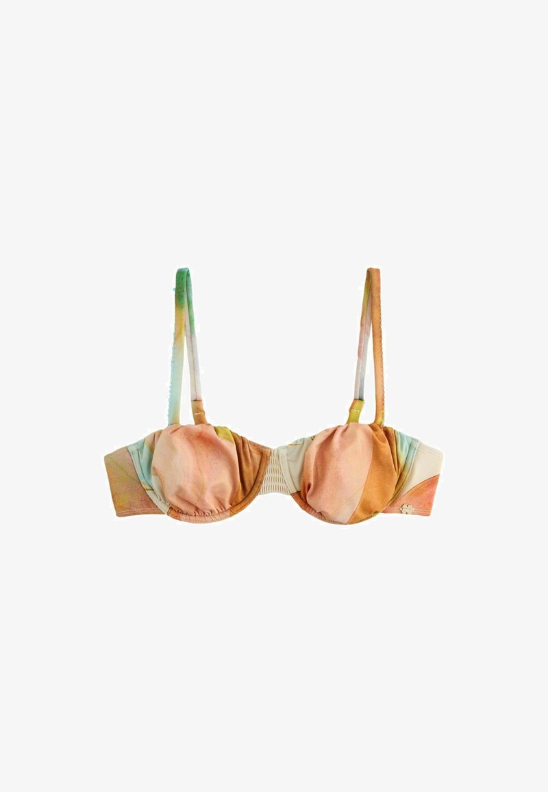 Haut de bikini avec armature et bretelles réglables, présentant un motif tie-dye pastel multicolore dans des tons d'orange, de vert et de beige.