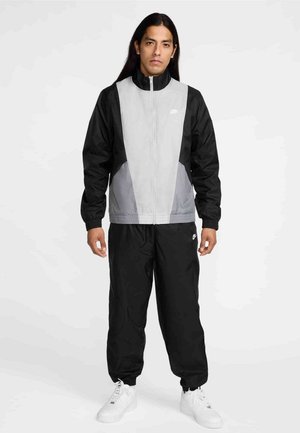 CLUB - Trainingspak - black smoke grey light smoke grey white