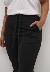 Kaffe Curve JENNA - Kalhoty - black deep
