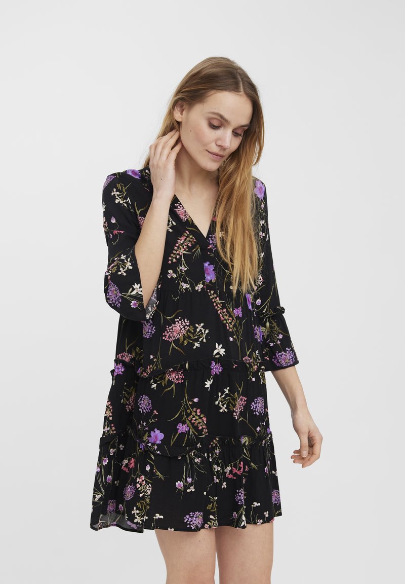 Vero Moda SIMPLY EASY 3/4 - Vestido camiseiro - black
