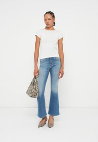 Replay JOELLA PANTS - Blugi evazați - light blue