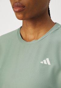 adidas Performance TEE - Športne majice - silver green
