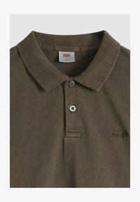 No seleccionado, stones throw mineral browns