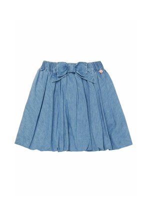 Blå denim nederdel med opsamlede plisser og en stor sløjfe ved linningen, med elastisk talje og en lille rund metalcharme.