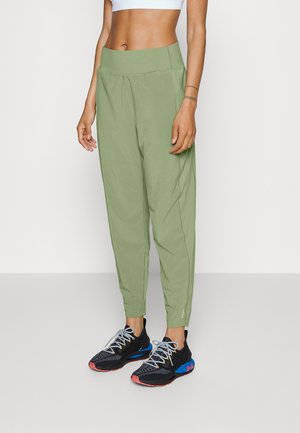 RUN WITH PANT - Donji dijelovi trenirke - eucalyptus olive