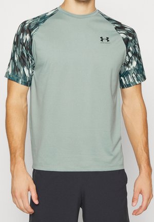 Sport T-shirt - green