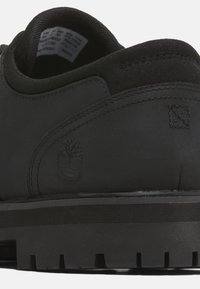 Timberland BRITTON ROAD - Casual lace-ups - black full grain