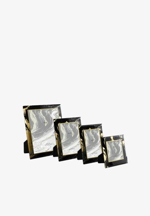 Next, UNISEX SET - Billedrammer - black white