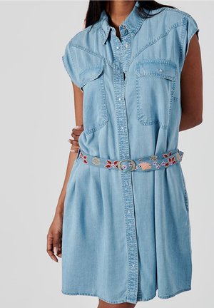 Sukienka jeansowa