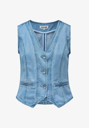 Chaleco sin mangas de mezclilla azul claro con escote en V, tres botones metálicos, dos bolsillos frontales con abertura y detalles de paneles cosidos.