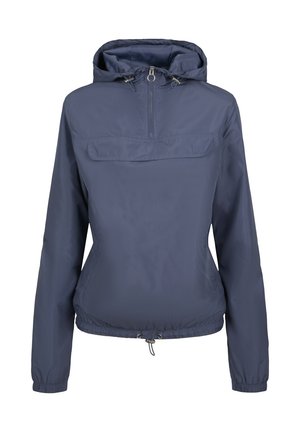 Jachetă anorak în albastru închis, cu buzunar frontal, glugă ajustabilă și tiv cu șnur, realizată dintr-un material ușor și neted.