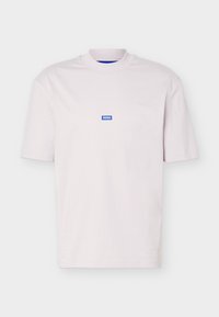 Neizbrano, light pastel purple