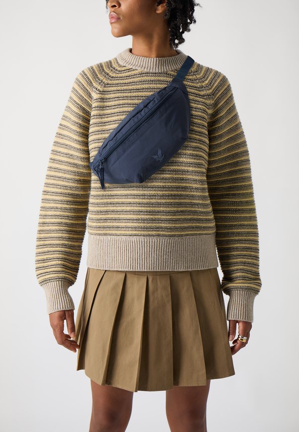 WAISTPACK UNISEX - Bum bag4