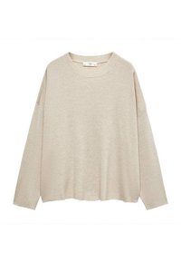 Pull en tricot beige avec un col rond et des manches longues. Présente une coupe ample et une texture côtelée. Design simple et minimaliste.