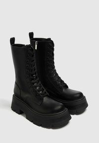 bottine pull and bear