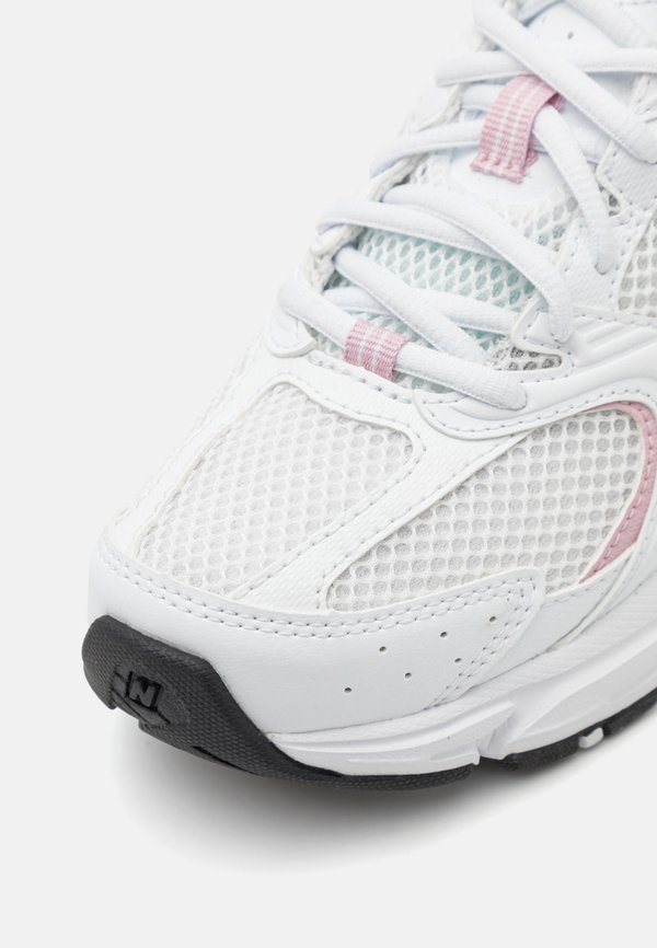 U530 UNISEX - Trainers4