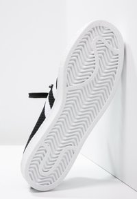 adidas Originals Sneakers - black