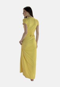 Elara Maxikleid - gelb