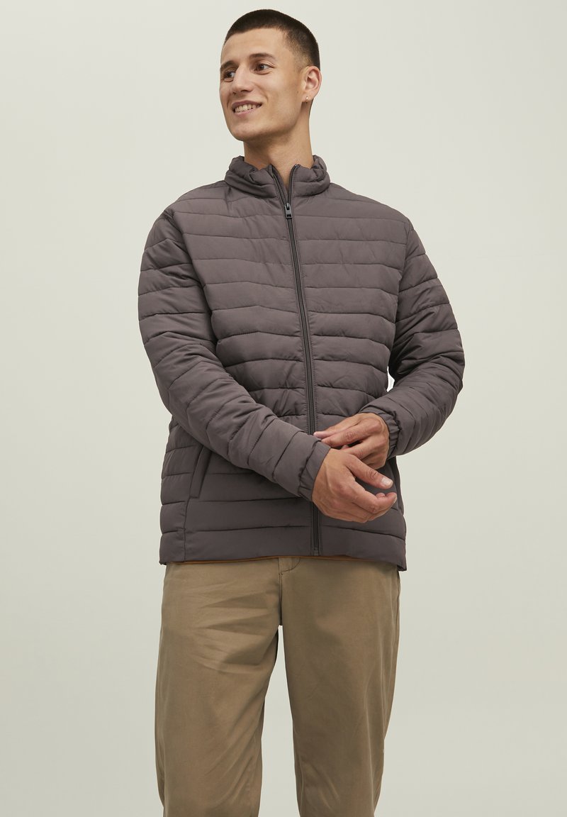 Jack & Jones PREMIUM JJERECYCLE PUFFER COLLAR  - Allvädersjacka - mulch