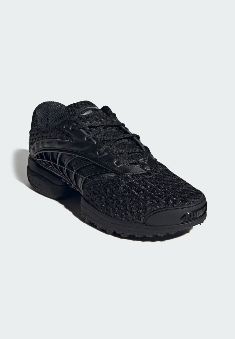 adidas Originals CLIMACOOL 2 UNISEX - Trainers - core black/core black/iron  met/black - Zalando.ie
