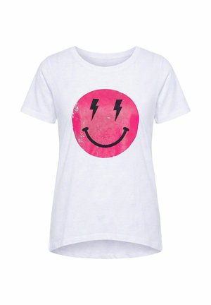 Weißes Kurzarm-T-Shirt mit großem verblasstem rosa Smiley-Gesicht mit schwarzen Blitz-Augen und einem gebogenen schwarzen Lächeln auf der Vorderseite.