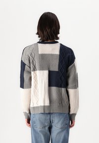 BDG Urban Outfitters PATCHWORK CABLE - Jumper - navy