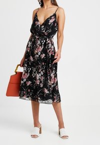 ONLY Petite Denní šaty - black