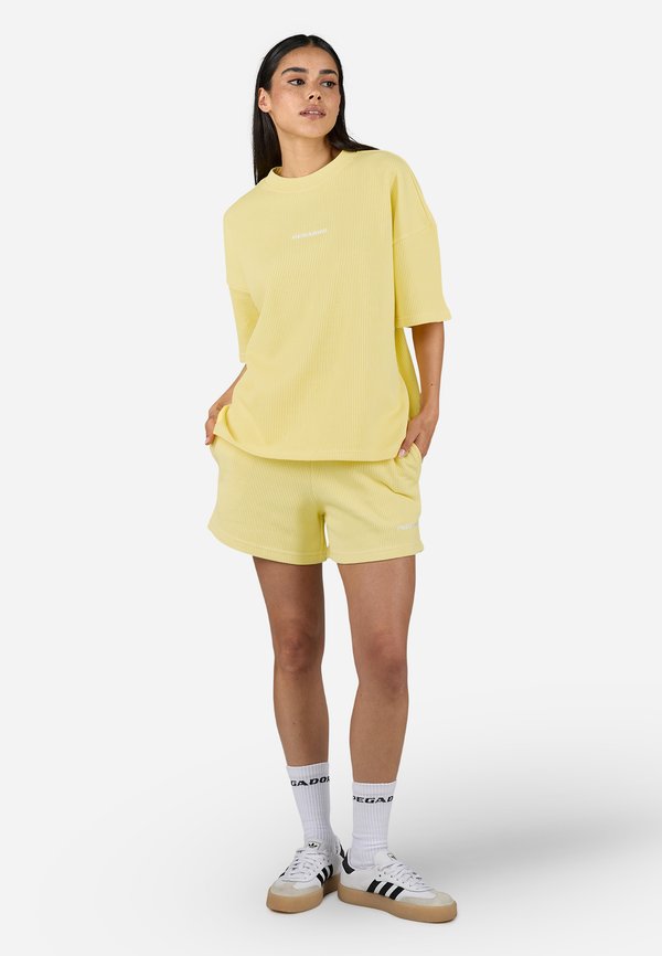 AMANDA OVERSIZED RIB TEE - Print T-shirt3