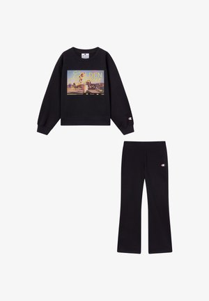 Czarna bluza z kolorową grafiką "Złota Godzina" oraz dopasowane czarne spodnie. Posiada elastyczne mankiety oraz detal z logo na obu elementach.