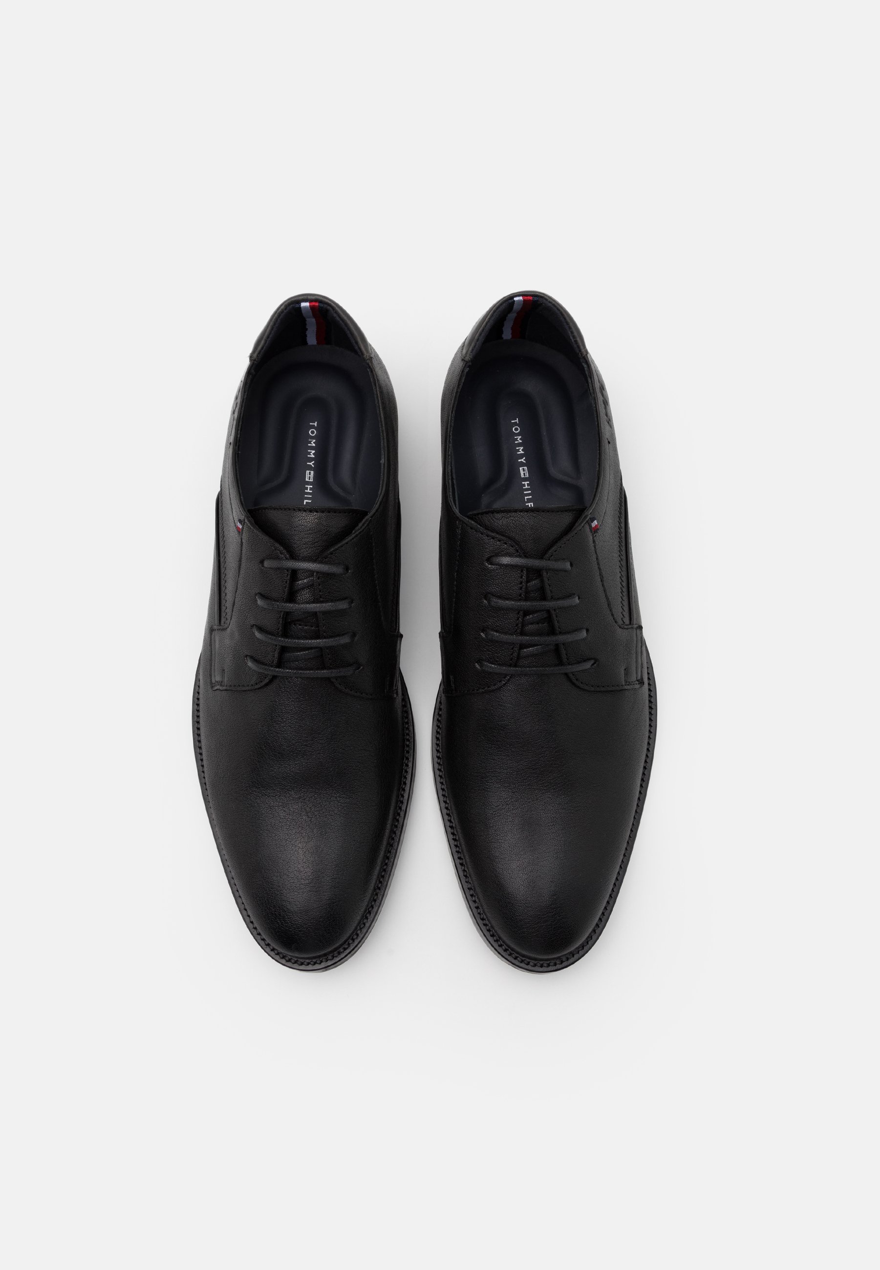 tommy hilfiger derbies
