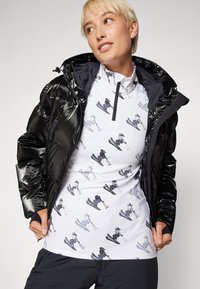 Spyder VIVID 1/2 ZIP - Tops ar garām piedurknēm - white