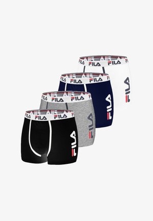 Quatre paires de boxers FILA en noir, marine, gris et blanc. Chacune présente un logo sur le côté et une ceinture à motif.