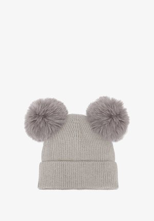 Berretto a maglia grigio chiaro con orlo piegato e due grandi pompon morbidi in cima, che assomigliano a orecchie.