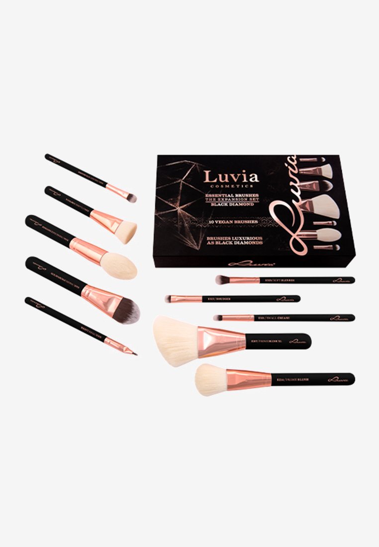 Set di 10 pennelli per trucco vegani con manici neri e ferrule in rosa oro. Include diverse forme di pennelli per tecniche di applicazione variegate.
