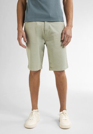 CHINO BREEZEVIEW - Shorts - desert sage