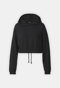 Sudadera corta negra hecha de tela suave, con capucha ajustable mediante cordones y puños elásticos. Diseño sencillo sin logotipos ni patrones visibles.