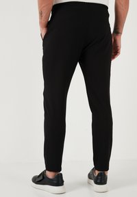 Buratti Trainingsbroek - black