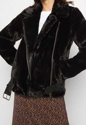 Winter jacket - black