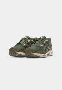 ASICS SportStyle GEL NYC UNISEX - Sporta apavi - grove/olive
