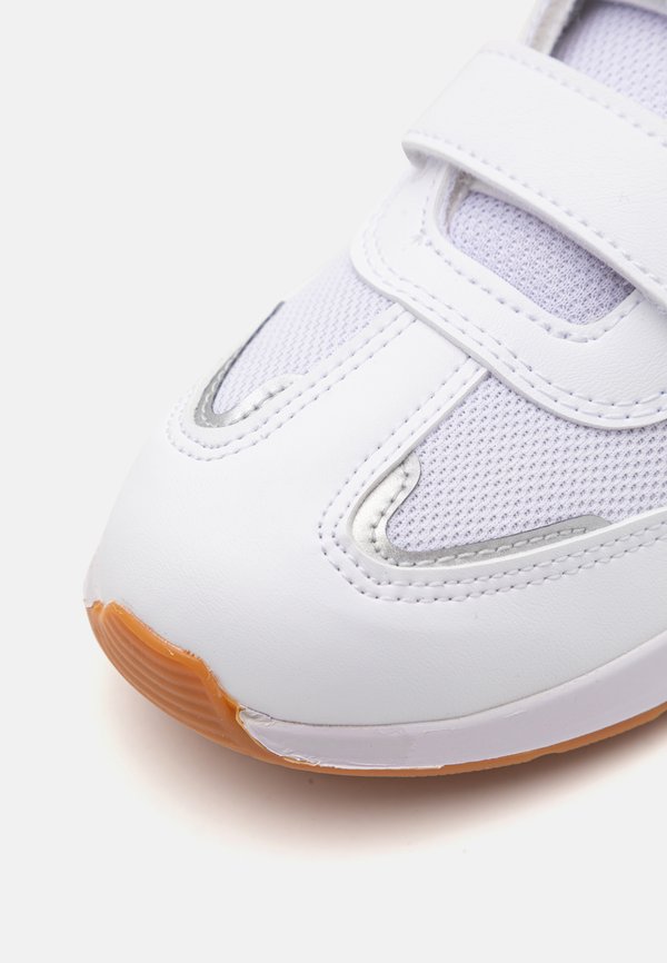 TENSAUR SWITCH UNISEX – Laufschuh Straße