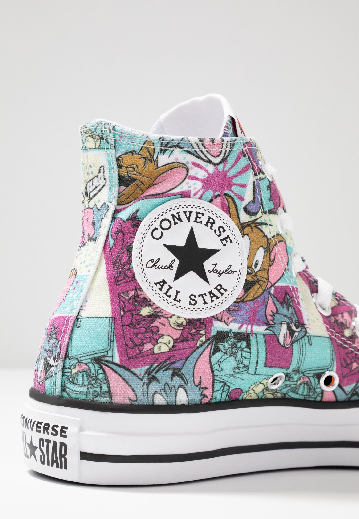 tom and jerry converse uk