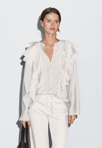 Massimo Dutti FLOWING GARMENT WITH RUFFLES - Blouse - white