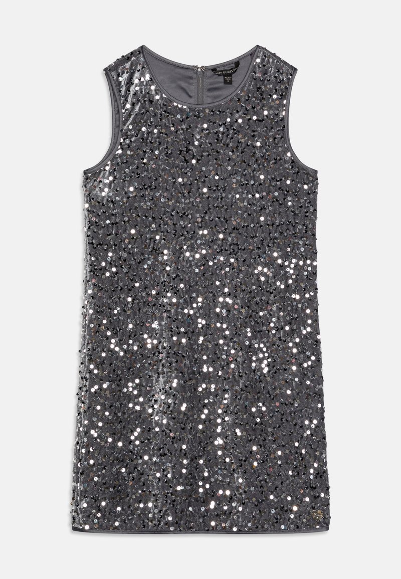 Robe grise sans manches recouverte de sequins scintillants, avec un col rond et une fermeture éclair dans le dos. Texture lisse.