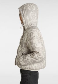 Vans HILLGATE CROPPED PUFFER - Winterjas - light grey