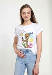 Marvel MARVEL GOTG CLASSIC - GROOT OVERSIZE - Camiseta estampada - white