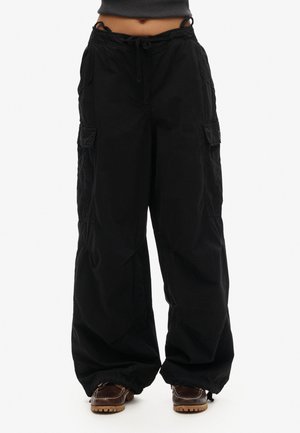 Superdry & Co BAGGY PARACHUTE - Bojówki