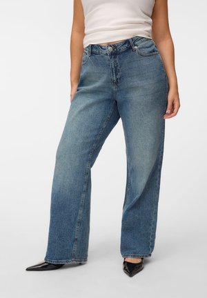 Vero Moda Curve, VMTESSA - Wide leg - medium blue denim