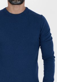 Colmar Maglione - dark blue
