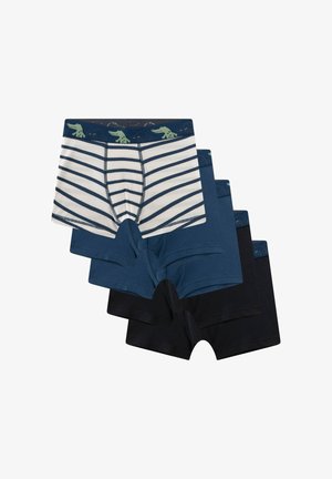 Viererpack Boxershorts für Jungen; eine weiße mit marineblauen Streifen, zwei einfarbig marineblau und eine einfarbig schwarz, alle mit einem Bund, der grüne Krokodil-Muster zeigt.